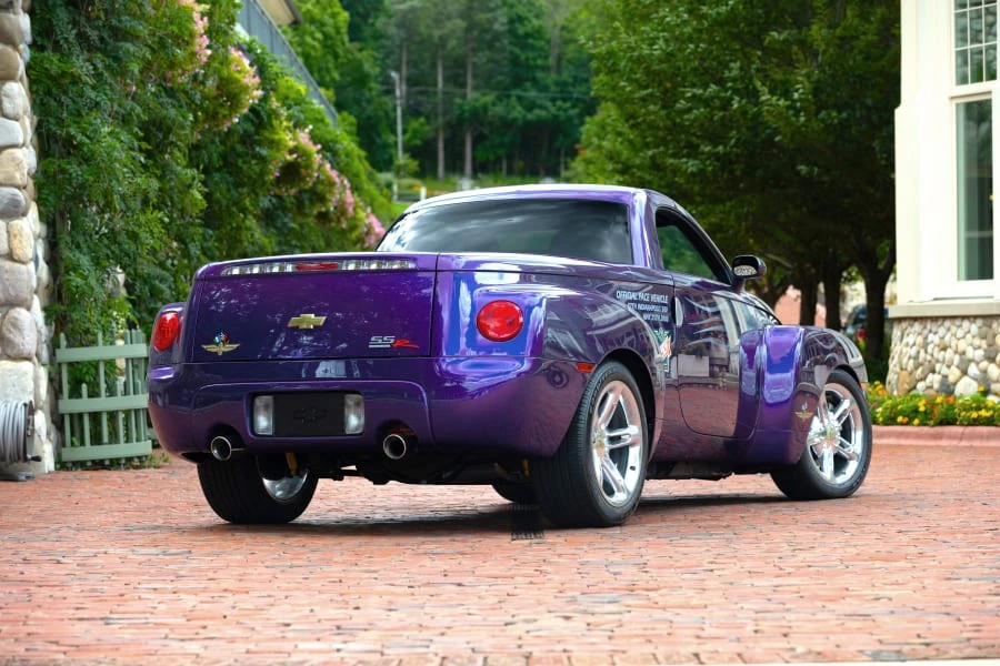 2003 Chevrolet SSR - Image 3 of 31