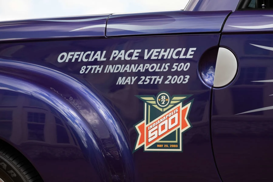 2003 Chevrolet SSR - Image 15 of 31