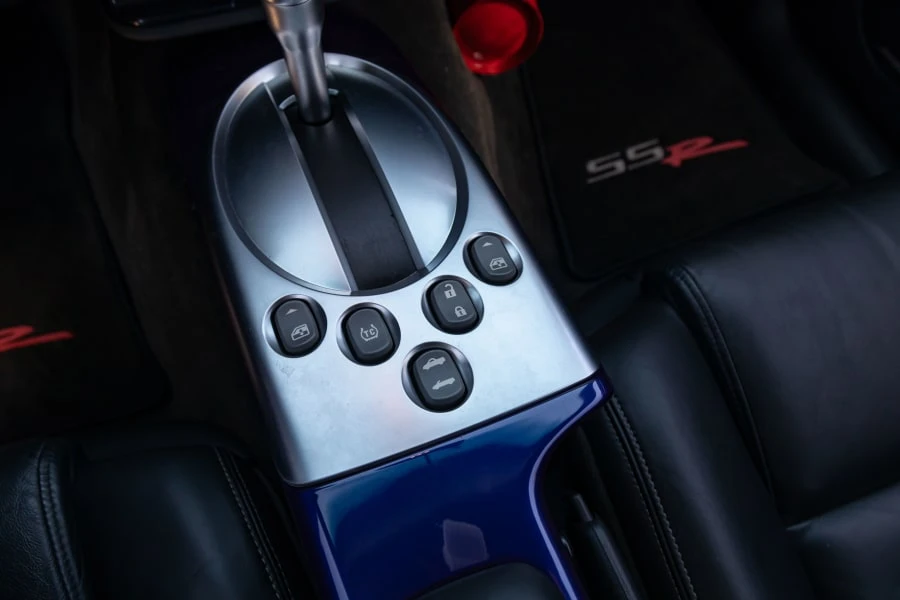 2003 Chevrolet SSR - Image 16 of 31