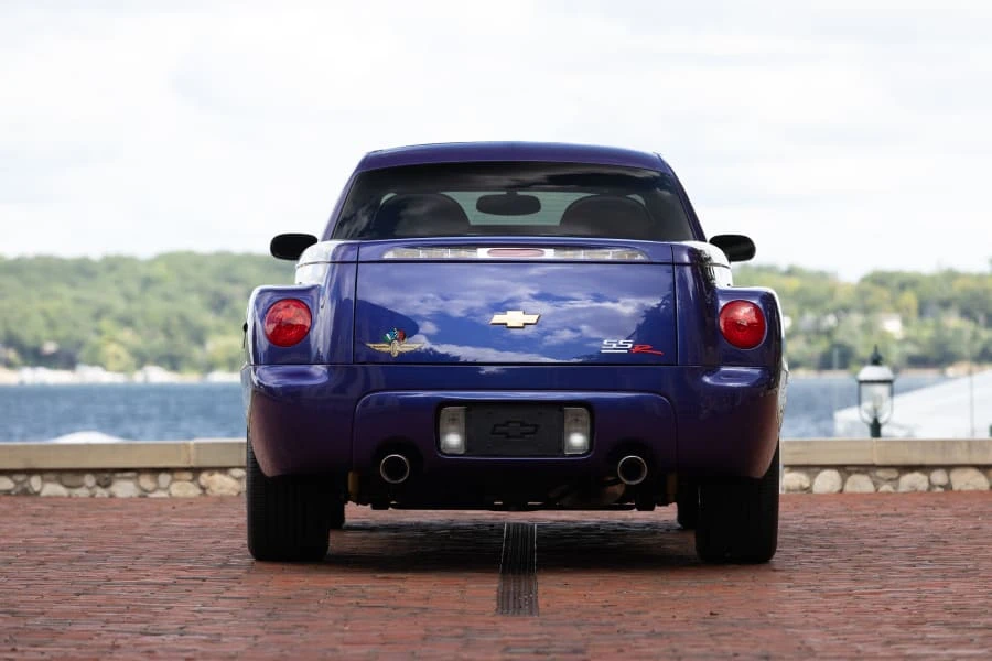2003 Chevrolet SSR - Image 5 of 31