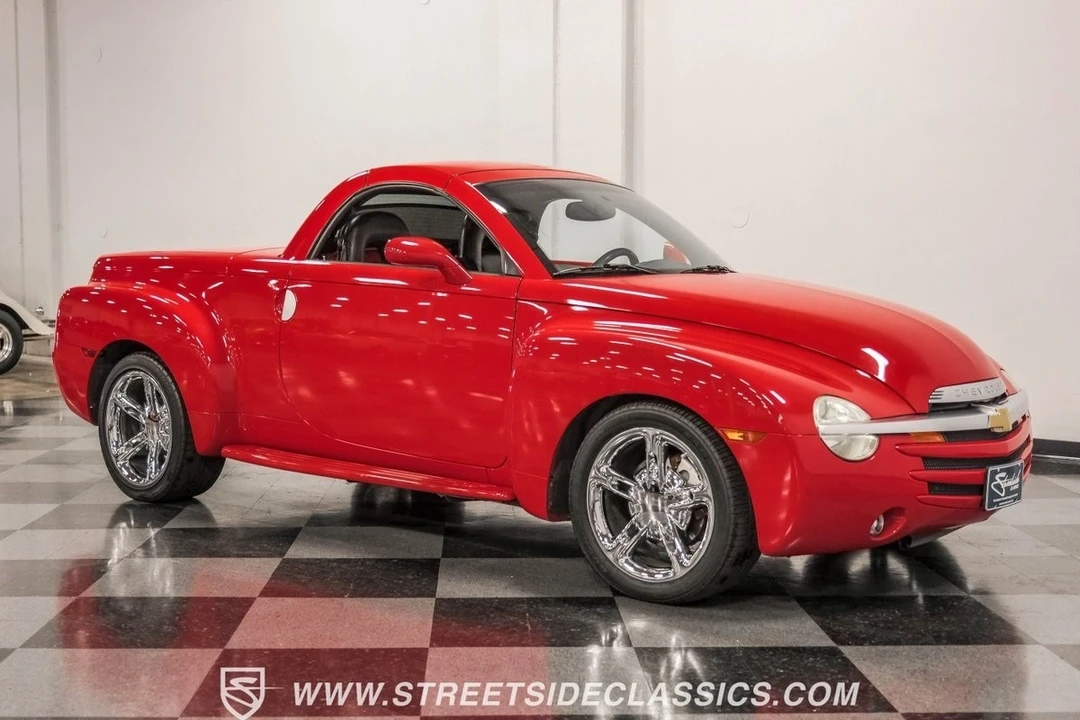 2003 Chevrolet SSR - Image 15 of 21