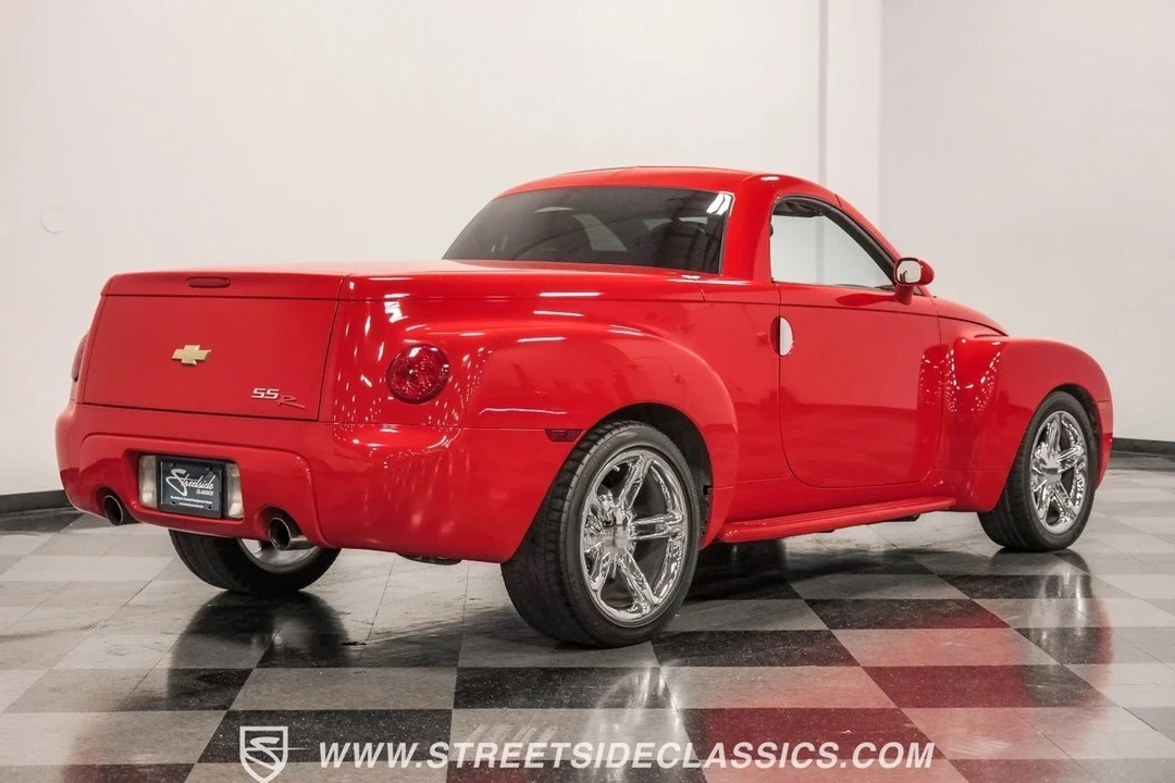 2003 Chevrolet SSR - Image 12 of 12