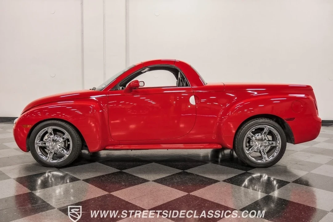 2003 Chevrolet SSR - Image 7 of 12