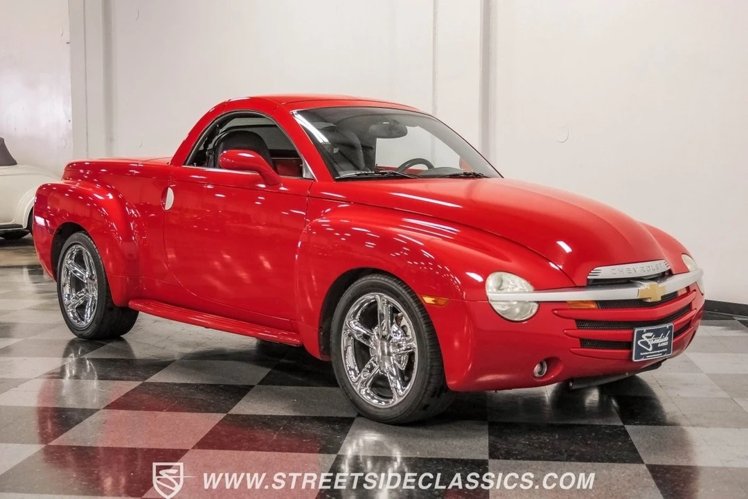 2003 Chevrolet SSR - Image 16 of 21