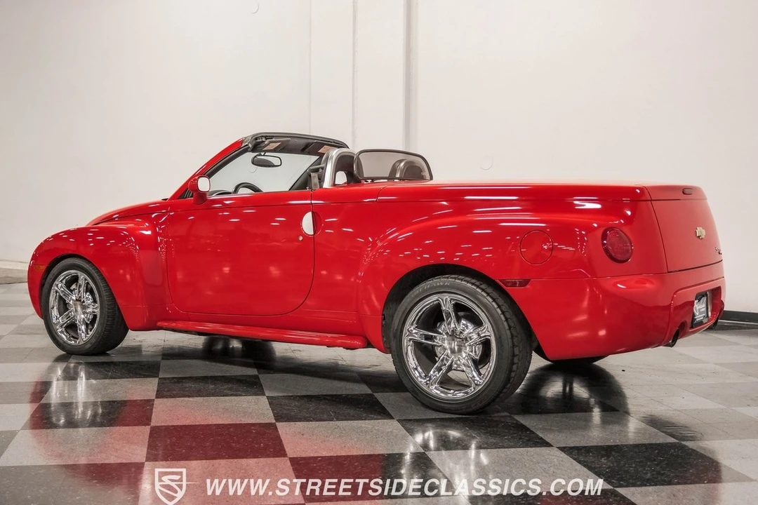 2003 Chevrolet SSR - Image 7 of 12