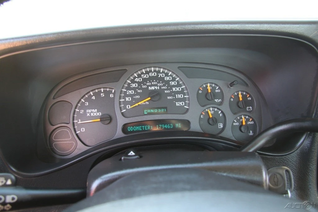 2003 Chevrolet Silverado 1st Gen - Image 15 of 21