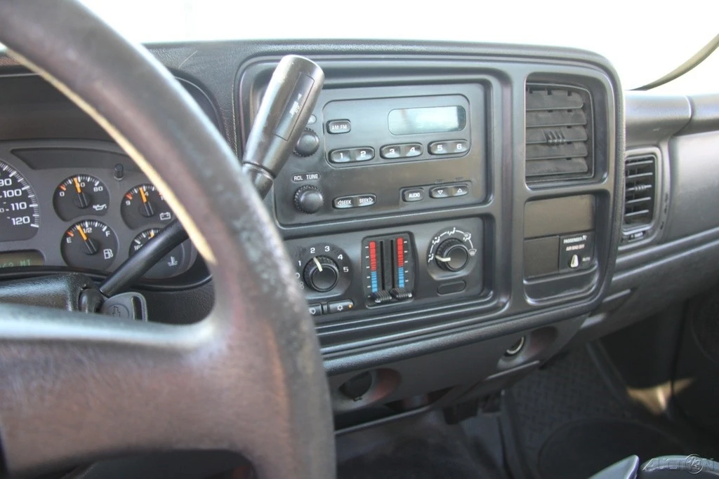 2003 Chevrolet Silverado 1st Gen - Image 17 of 21