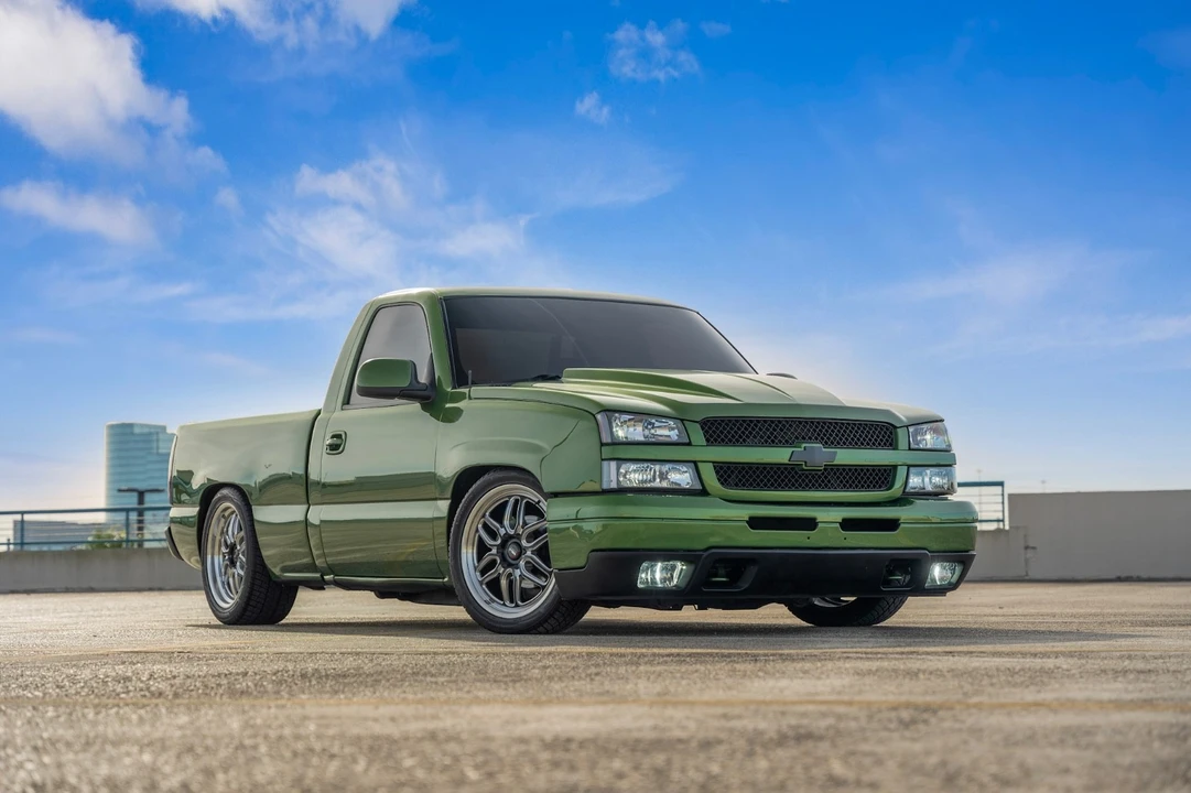 2003 Chevrolet Silverado 1st Gen - Image 2 of 14