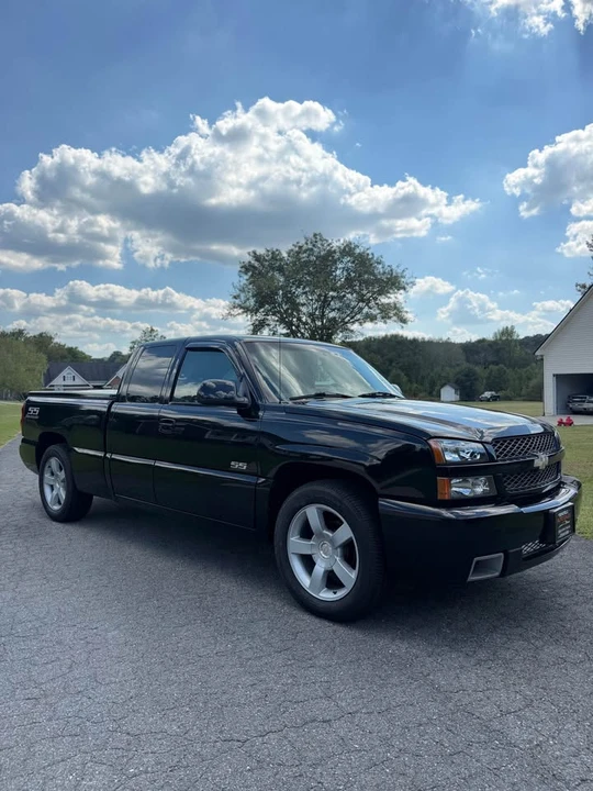 2003 Chevrolet Silverado 1st Gen - Image 2 of 15