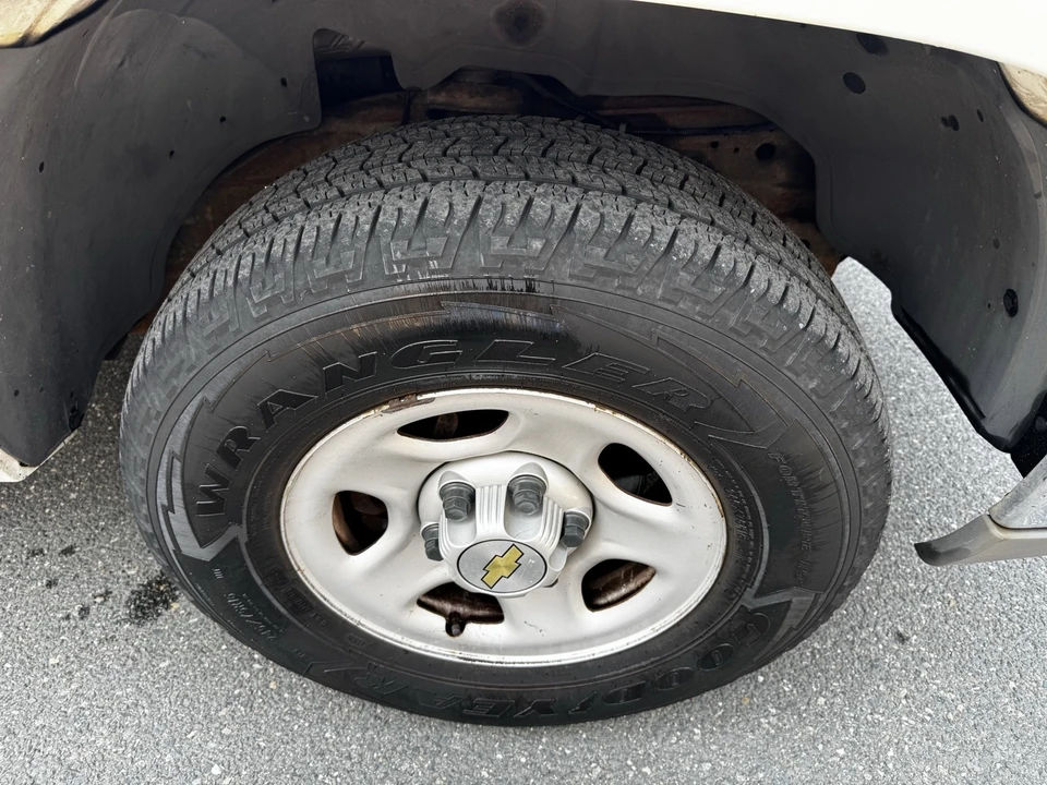 2003 Chevrolet Silverado 1st Gen - Image 5 of 19