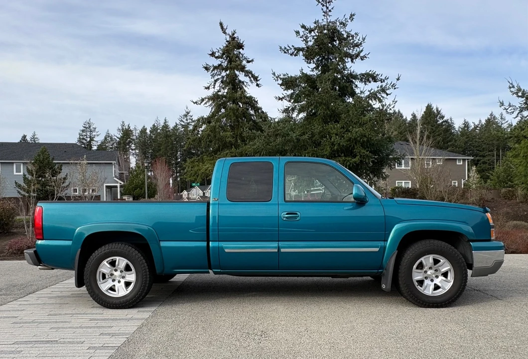 2003 Chevrolet Silverado 1st Gen - Image 2 of 21