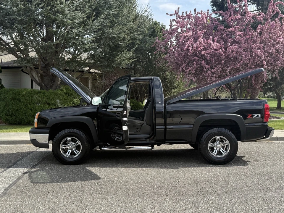 2003 Chevrolet Silverado 1st Gen - Image 10 of 21