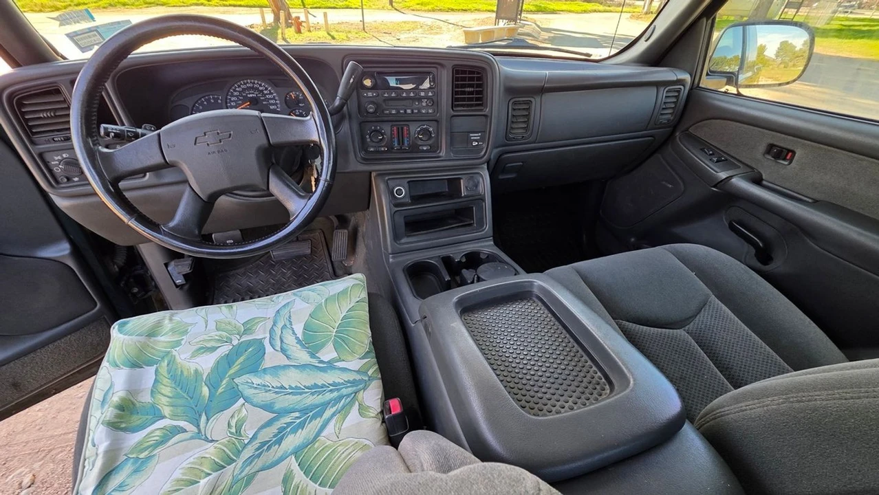 2003 Chevrolet Silverado 1st Gen - Image 8 of 12