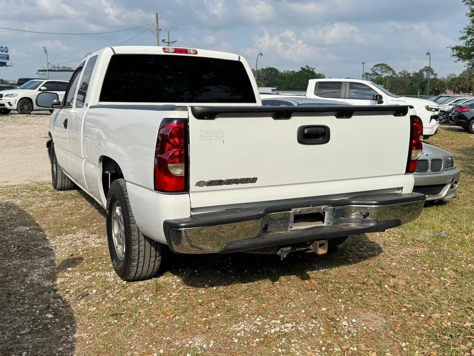 2003 Chevrolet Silverado 1st Gen - Image 2 of 11