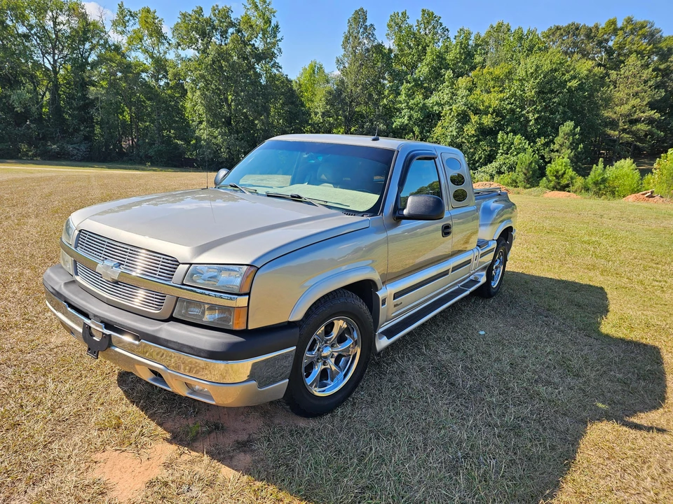 2003 Chevrolet Silverado 2nd Gen - Image 12 of 31