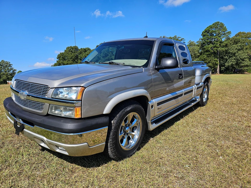 2003 Chevrolet Silverado 2nd Gen - Image 10 of 31