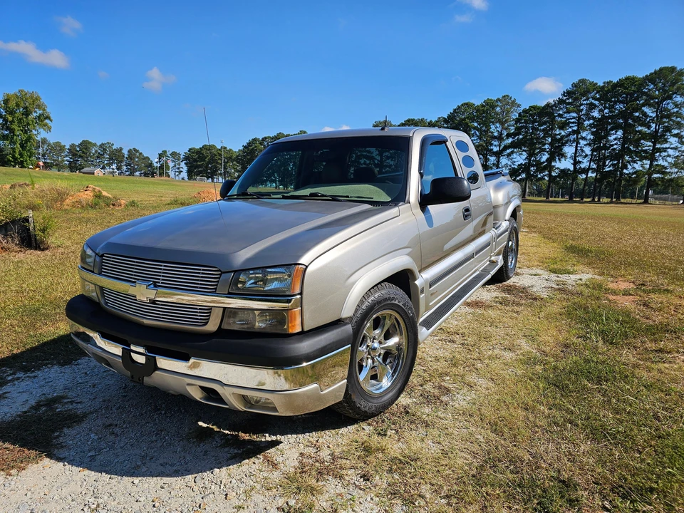 2003 Chevrolet Silverado 2nd Gen - Image 9 of 31