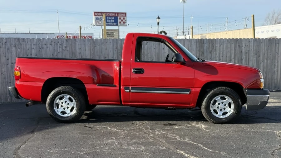 2003 Chevrolet Silverado 1st Gen - Image 5 of 11