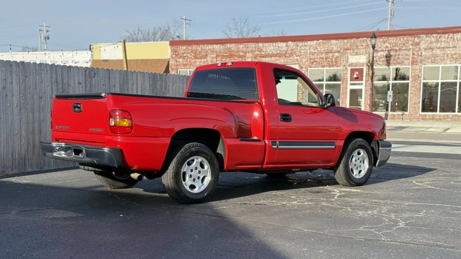 2003 Chevrolet Silverado 1st Gen - Image 3 of 11