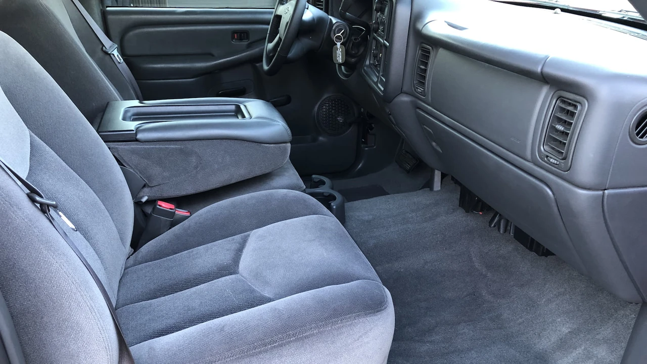 2003 Chevrolet Silverado 1st Gen - Image 5 of 15