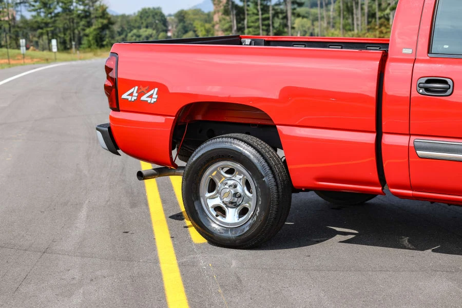 2003 Chevrolet Silverado 1st Gen - Image 17 of 31