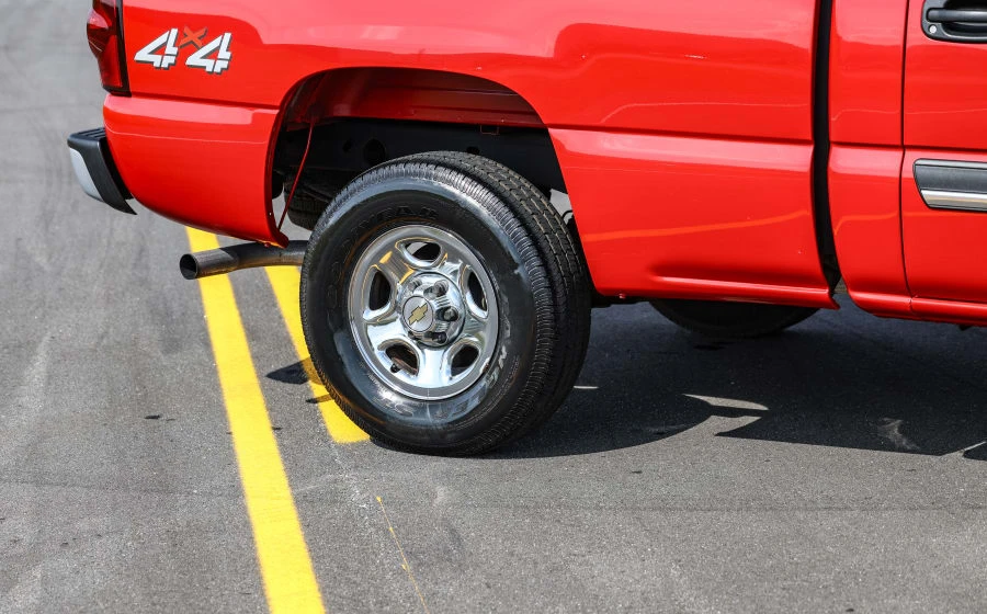 2003 Chevrolet Silverado 1st Gen - Image 16 of 31