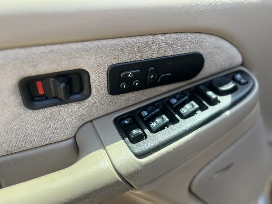 2003 Chevrolet Silverado 1st Gen - Image 8 of 18