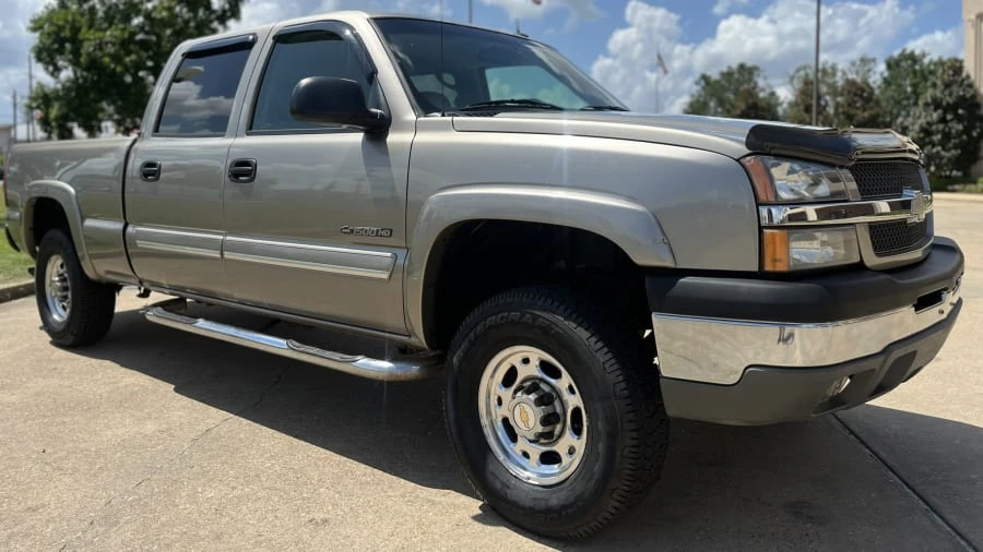 2003 Chevrolet Silverado 1st Gen - Image 2 of 18