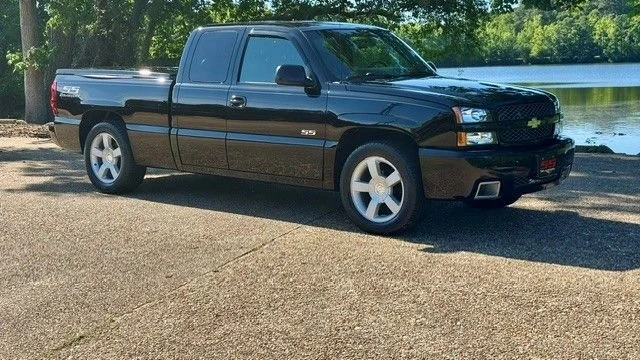 2003 Chevrolet Silverado 1st Gen - Image 2 of 31