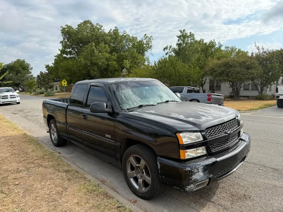 2003 Chevrolet Silverado 1st Gen - Image 2 of 3