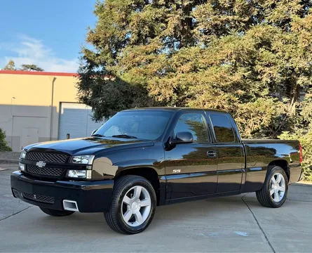 2003 Chevrolet Silverado 1500 SS Pickup 4D 6 1/2 ft