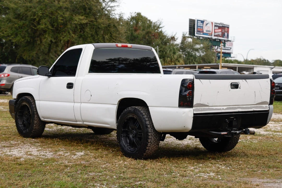 2003 Chevrolet Silverado 2nd Gen - Image 5 of 21