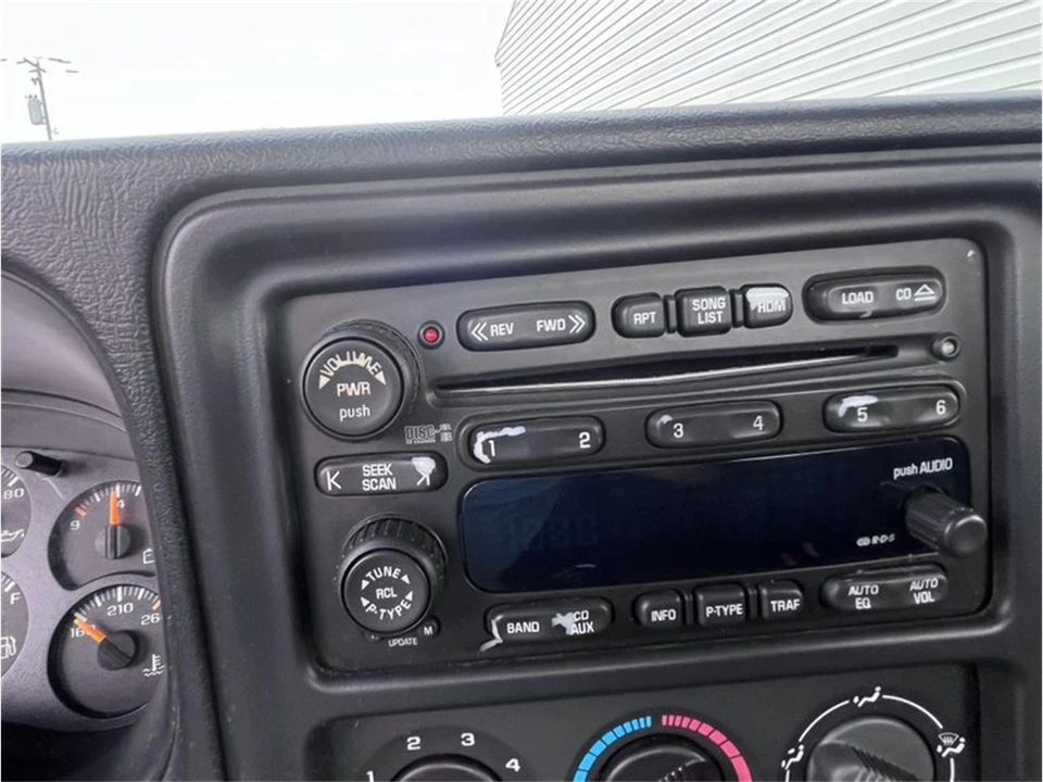 2003 Chevrolet Silverado 1st Gen - Image 17 of 20