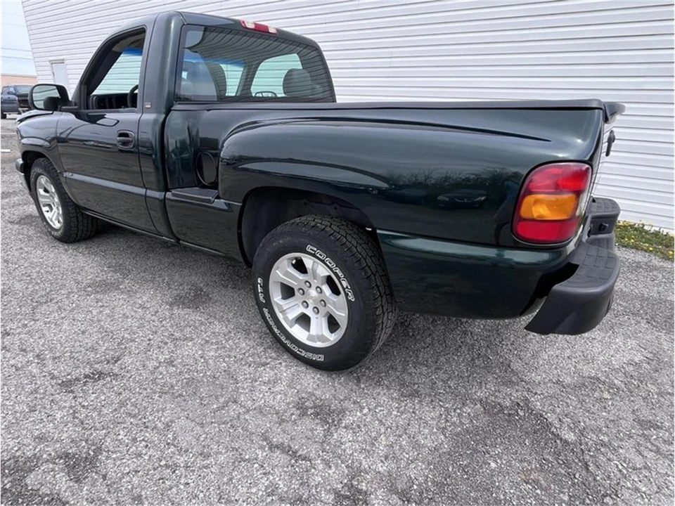 2003 Chevrolet Silverado 1st Gen - Image 4 of 20