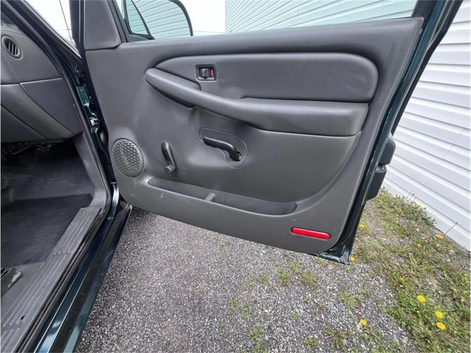2003 Chevrolet Silverado 1st Gen - Image 11 of 20