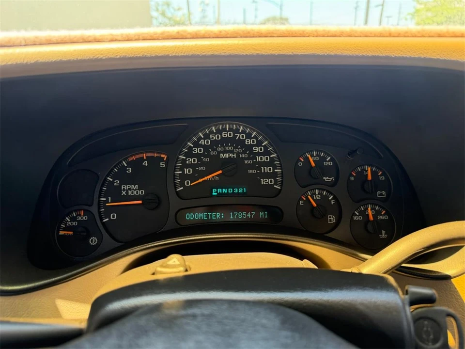 2003 Chevrolet Silverado 1st Gen - Image 17 of 25