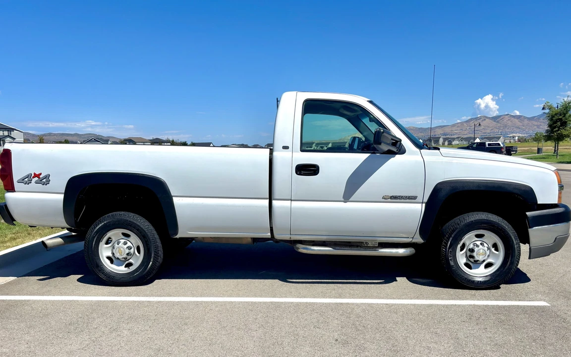 2003 Chevrolet Silverado 1st Gen - Image 2 of 22