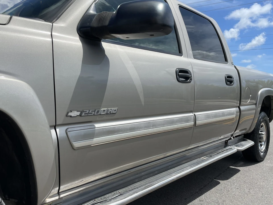 2003 Chevrolet Silverado Heavy Duty 1st Gen - Image 8 of 31