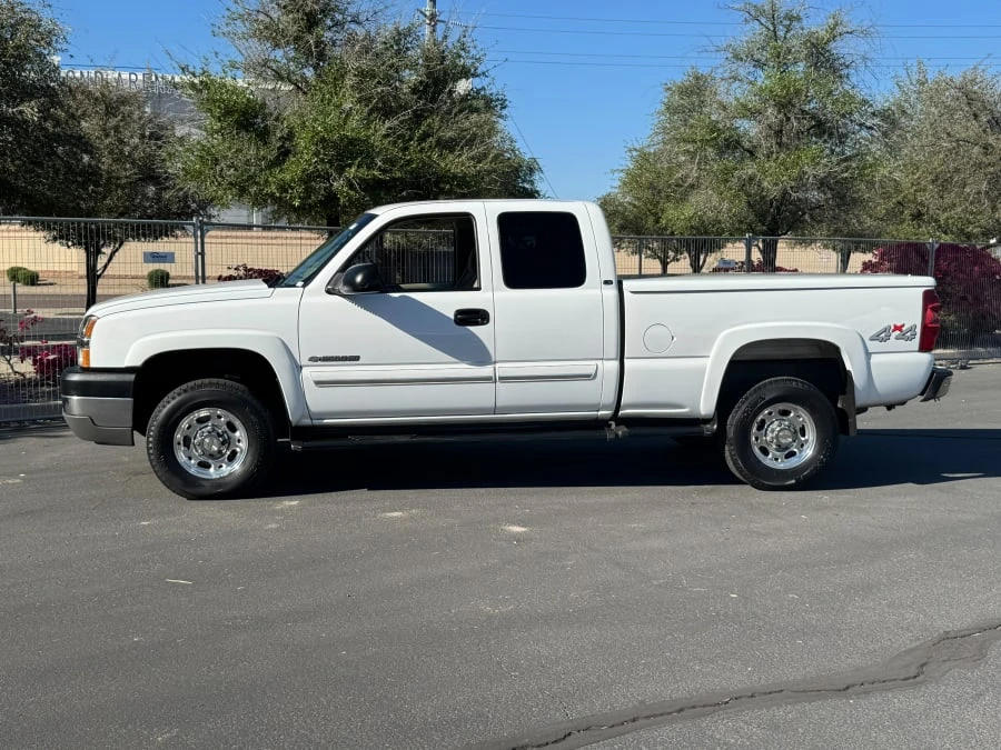 2003 Chevrolet Silverado 1st Gen - Image 2 of 10