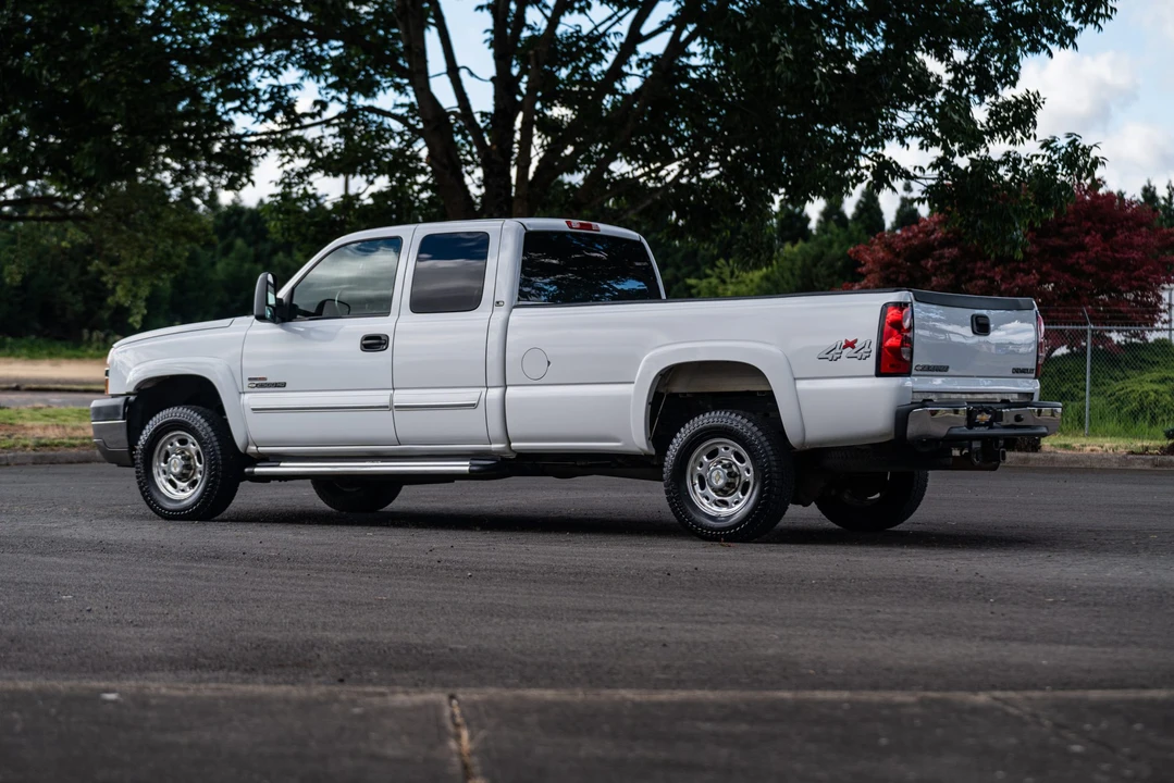 2003 Chevrolet Silverado Heavy Duty 1st Gen - Image 17 of 31