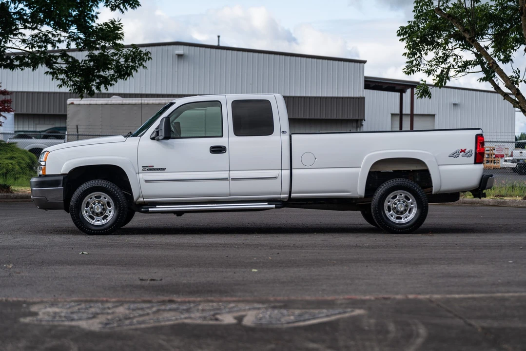 2003 Chevrolet Silverado Heavy Duty 1st Gen - Image 14 of 31