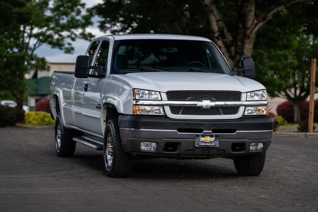 2003 Chevrolet Silverado Heavy Duty 1st Gen - Image 4 of 31