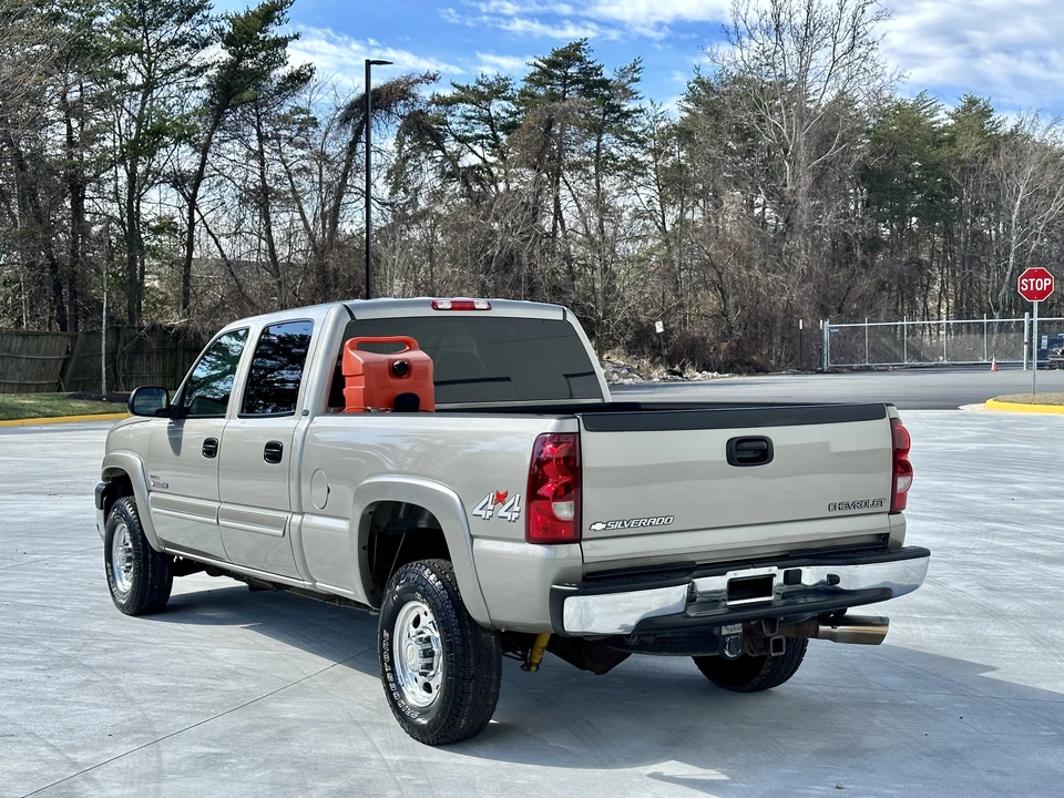2003 Chevrolet Silverado Heavy Duty 1st Gen - Image 16 of 31