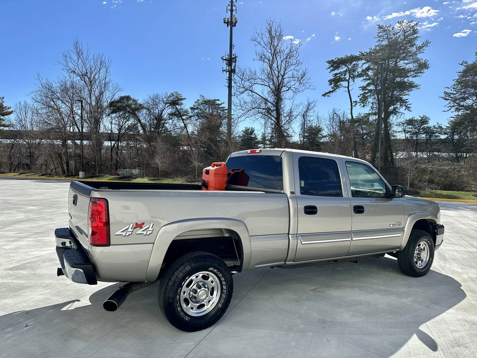 2003 Chevrolet Silverado Heavy Duty 1st Gen - Image 25 of 31