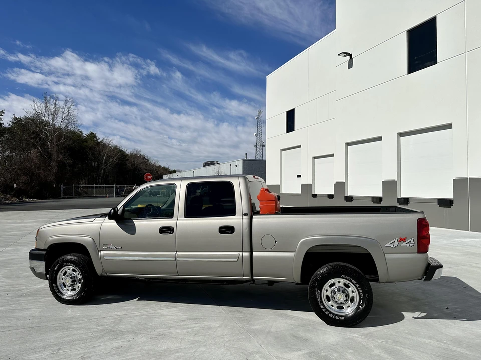 2003 Chevrolet Silverado Heavy Duty 1st Gen - Image 13 of 31