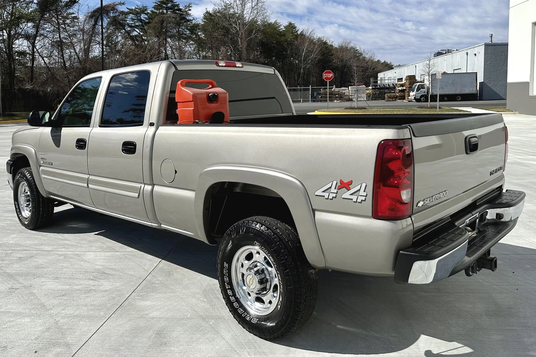 2003 Chevrolet Silverado Heavy Duty 1st Gen - Image 4 of 31
