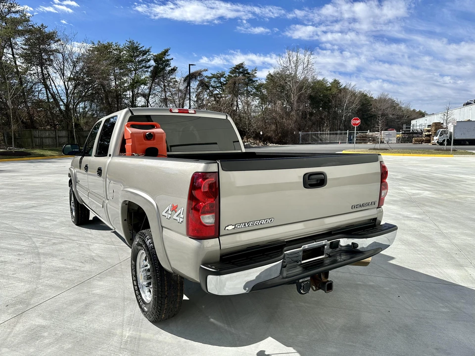 2003 Chevrolet Silverado Heavy Duty 1st Gen - Image 17 of 31