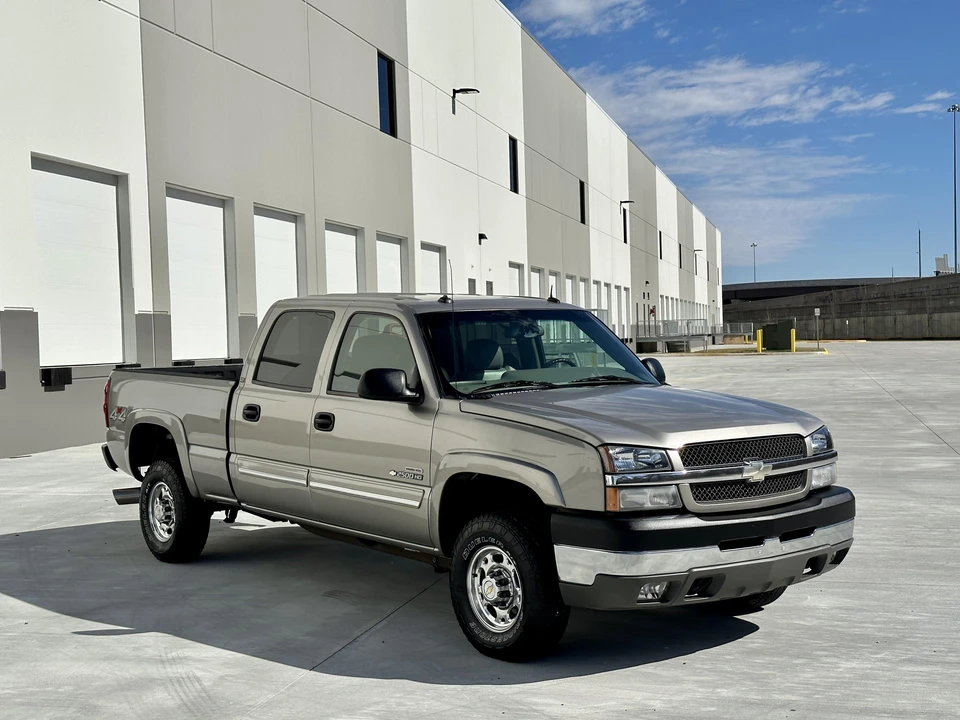 2003 Chevrolet Silverado Heavy Duty 1st Gen - Image 28 of 31