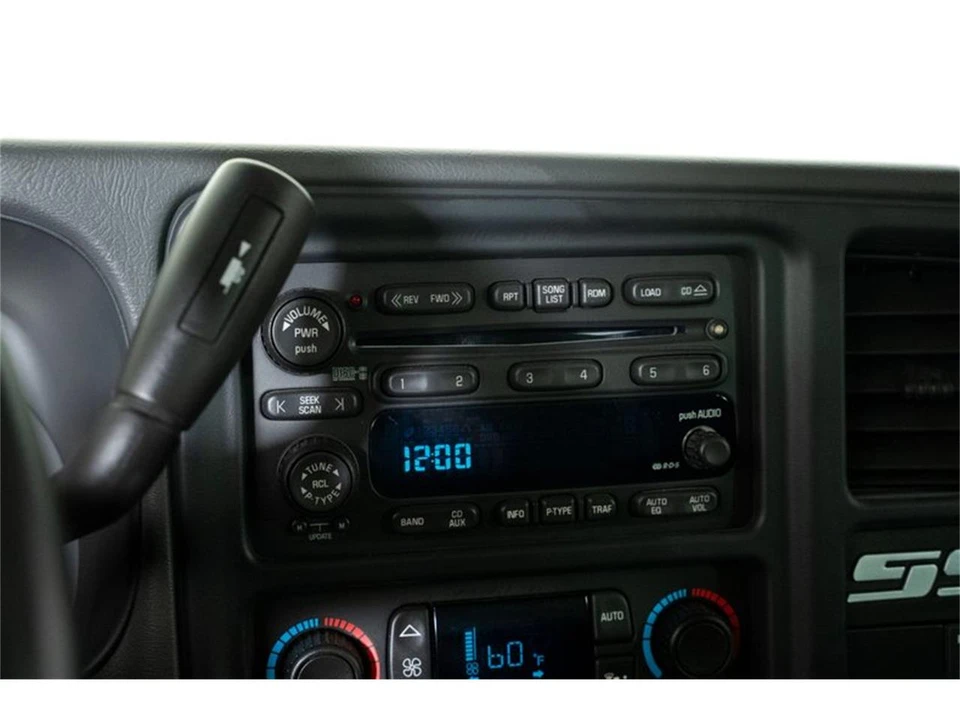 2003 Chevrolet Silverado 1st Gen - Image 27 of 31