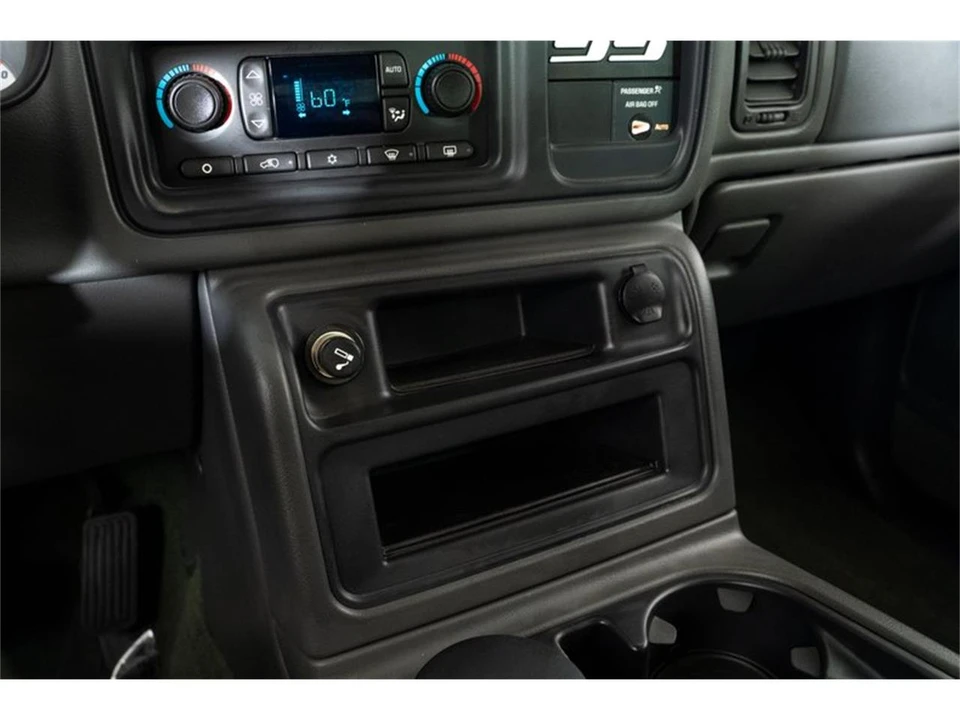 2003 Chevrolet Silverado 1st Gen - Image 30 of 31